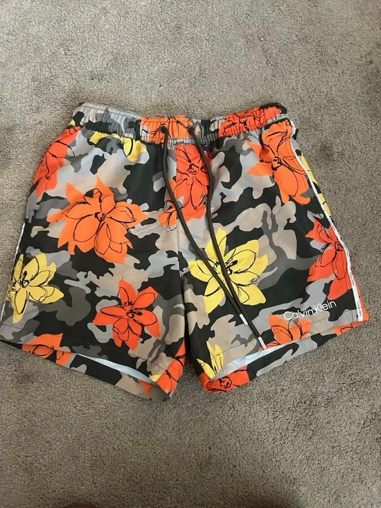 Calvin Klein Men’s Orange & Yellow Floral Camo Swim Trunks