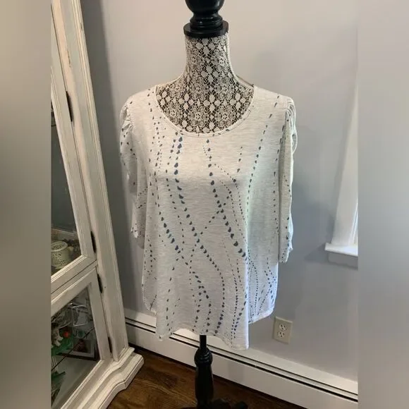 Democracy Cream and Blue  3/4 Sleeve Tunic