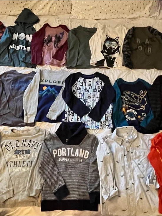 Boys 4/6 long sleeve shirts (17) $75