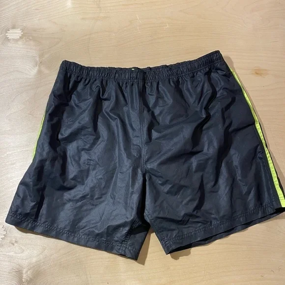 Laguna Men's Black Swim Shorts with Green Stripe 2XL (MK)