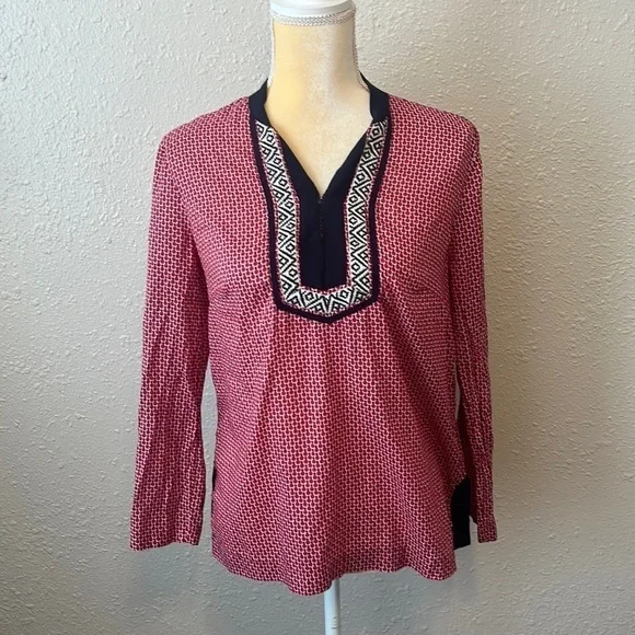 TALBOTS Long Sleeve‎ Embroidered Pullover Blouse Size S