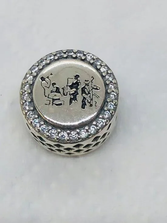 ✨ ✨Pandora New Orleans Exclusive Dangle Charm Pendant S925