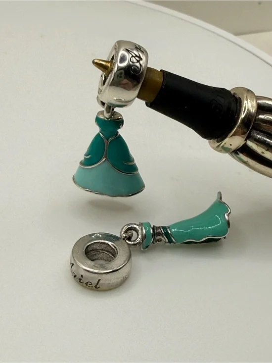 Attn: Experienced PANDORA Disney Charm Collectors: & Ariel & JASMINE Fans!!