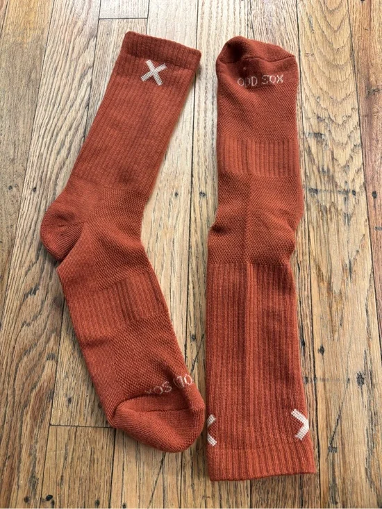 Men's Rust Athletic Crew Socks with Cushioning