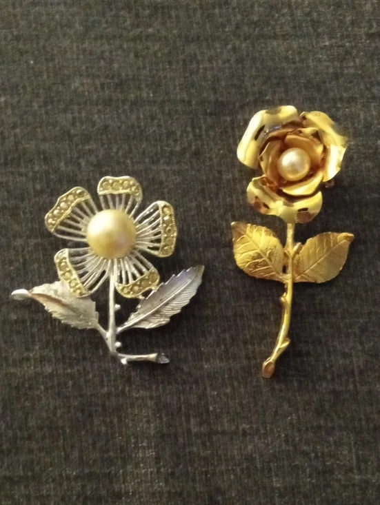 Two (2) Vintage Flower Brooches