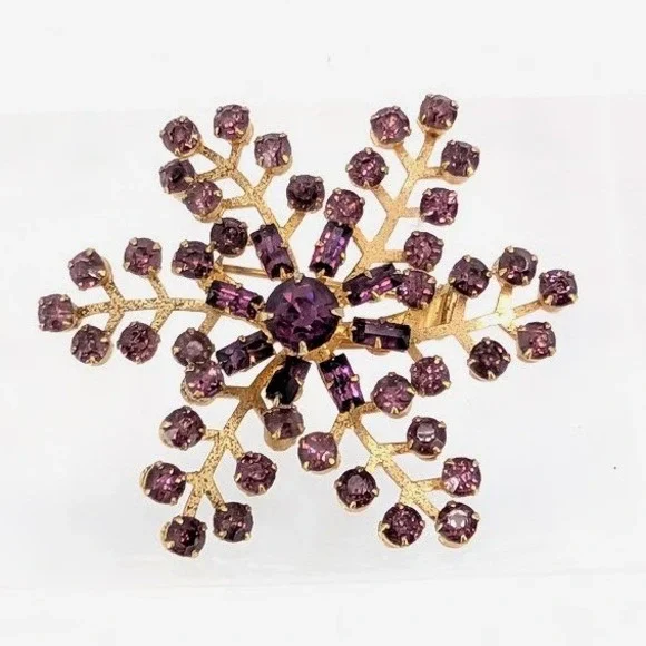 VTG Coro Snowflake Starburst 3D Brooch Pin Purple Rhinestone Gold Tone MCM