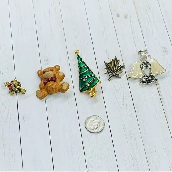 ‎Brooch Bundle Lot