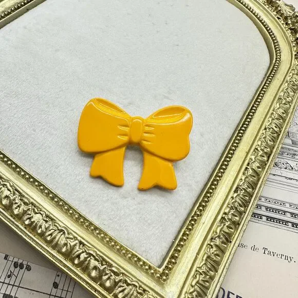 Vintage Jewelry Yellow Ribbon Bow Brooch Pin