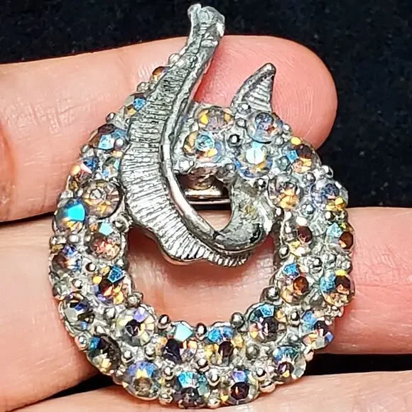 AB Rhinestones Silver Tone Brooch Unsigned 1.75