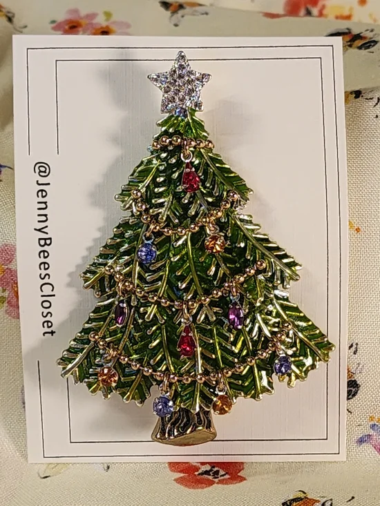 AVON 2008 Green Enamel Christmas Tree Brooch with Multicolor Rhinestones