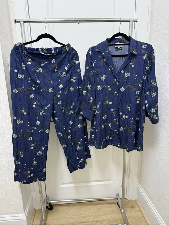 2pcs Floral threadwork Navy Button-Down Cordset Amna Iqbal