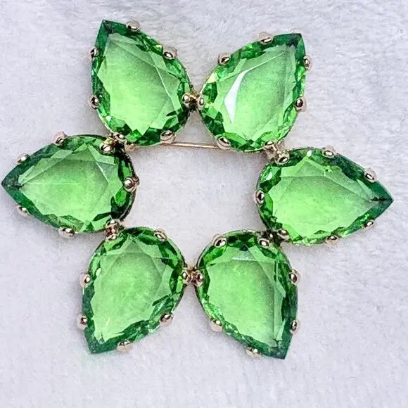 Mid‑Century Gold‑Tone Floral Brooch with Pear‑Cut Green Czech Glass Stones