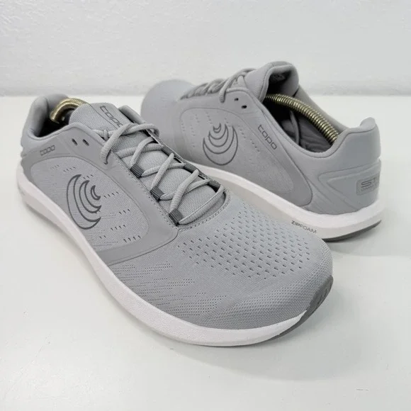 Topo Athletic Men's ST-5 Running Shoes (Grey/White) Size 10.5 US 44.5 EU