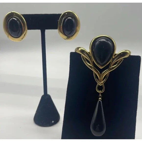 Vintage Napier Black & Gold Large Brooch & Matching Earring Set
