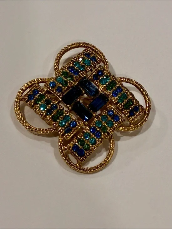 Beautiful Unique Design Vintage Florenza Rhinestone Brooch