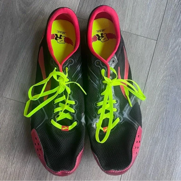 Brooks Men’s PR LD 4:10 Track and Field Athletic Shoes with Neon Laces 12.5