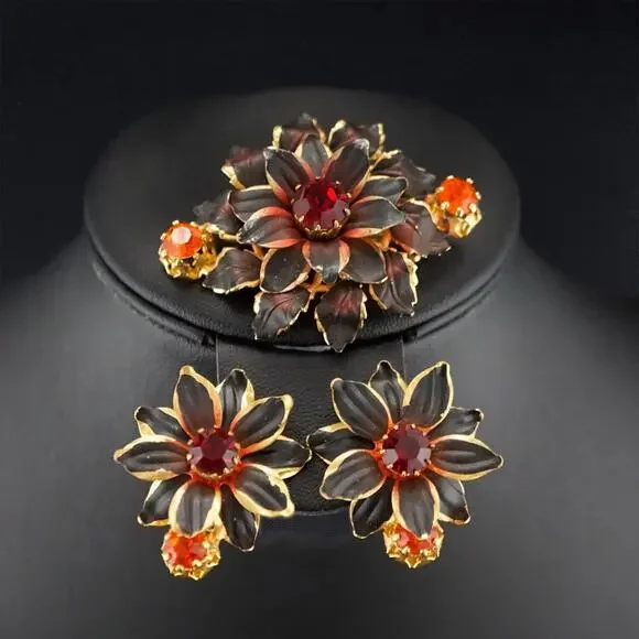Vintage Floral Rhinestone Brooch & Earrings‎ Set Gold Tone Red Black Austria
