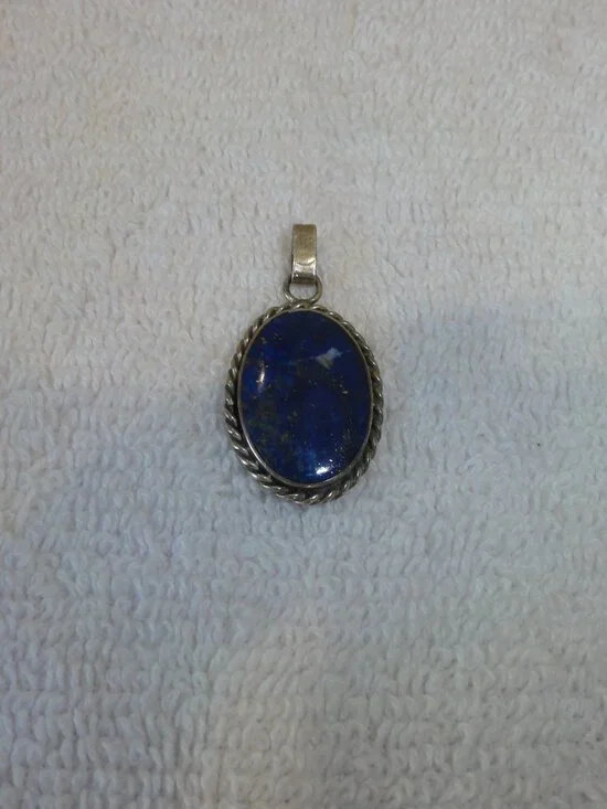 Vintage Silver Beveled Lapis Lazuli Oval Pendant VERY GOOD CONDITION!