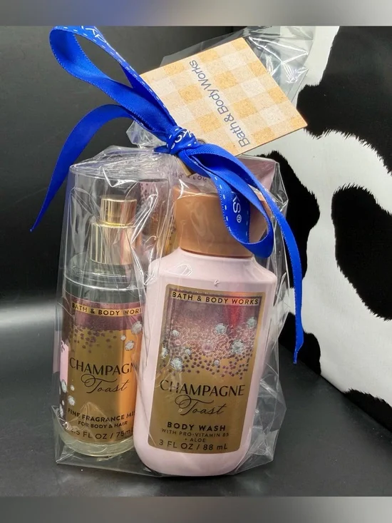 NWT Bath & Body Works Champagne Toast Travel Gift Set with blue ribbon