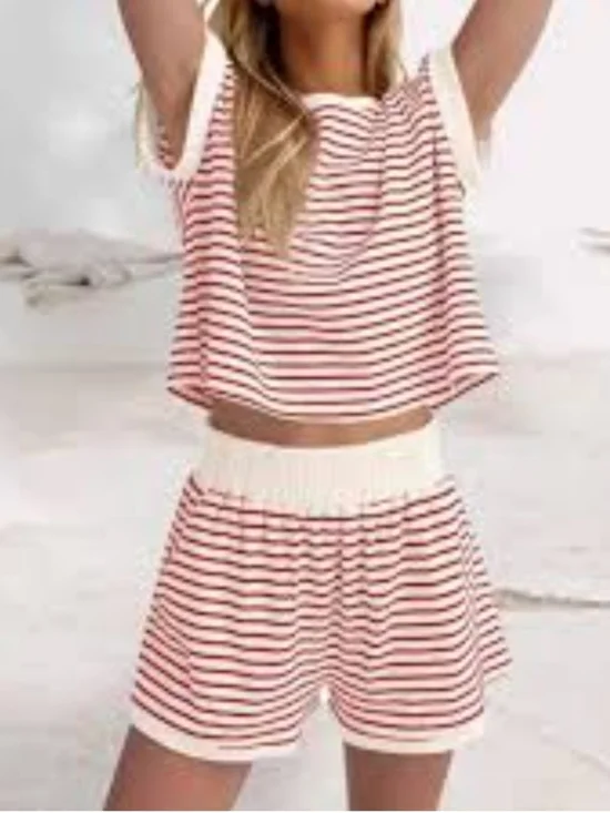 2 Piece Lounge Set S Ribbed Knit Shorts Tracksuit Striped Red Cream Matching