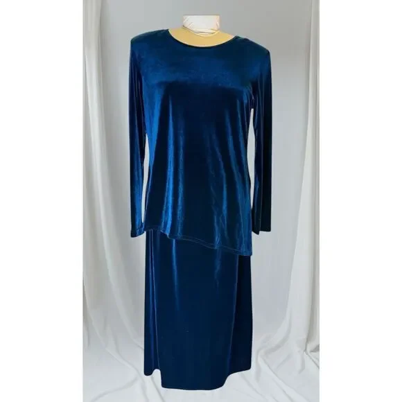 K Studio Velvet Tunic & Skirt Set Sz. 14 Teal Flattering Confortable
