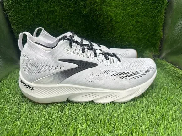 Brooks Glycerin Flex 1104781D187 Athletic Sneaker Men's 10.5D White Knit Jogging