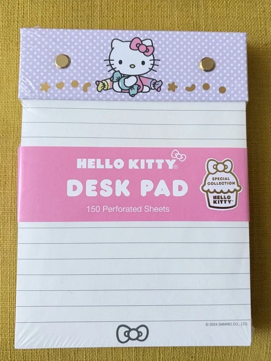 Hello Kitty Lavender & Pink Lined Desk Pad
