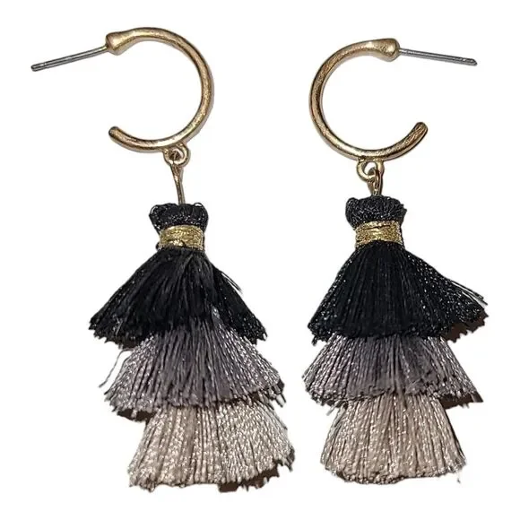 Matte Gold‎ Tone Black & Gray Ombre Triple Tassel Dangle Earrings