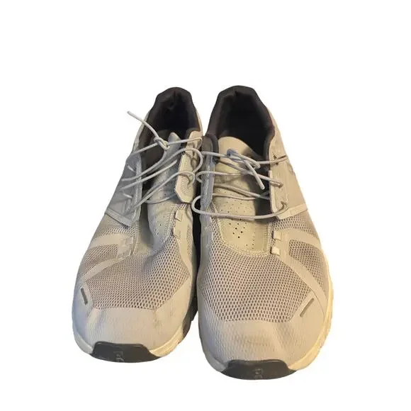On Running Mens Cloud Sneakers Light Gray White Sole Size 12