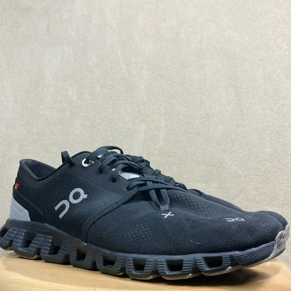 On Cloud X 3 Cloudtec Athletic Running Sneaker Shoes‎ Men’s size 11.5