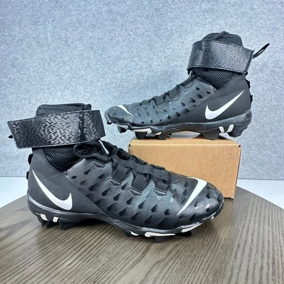 Nike Force Savage Shark 2 Football Cleats Mens 12 Black White