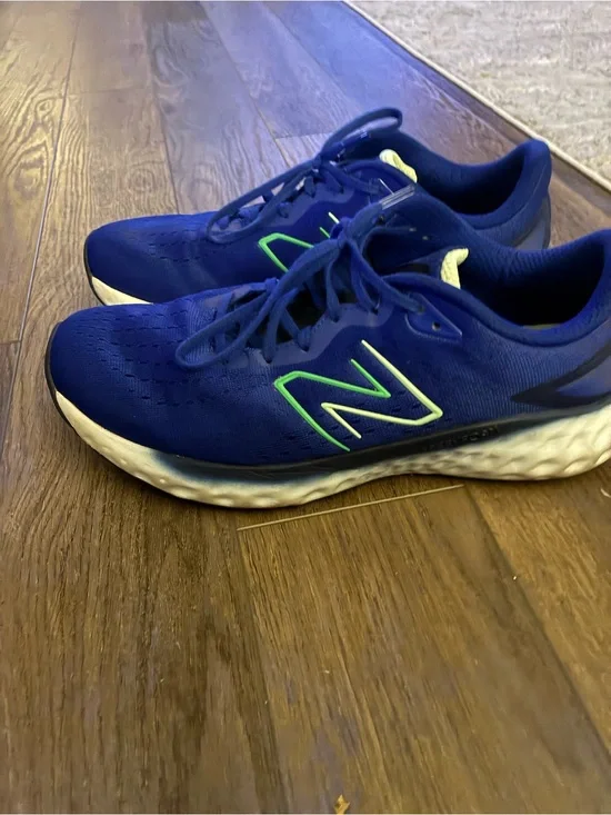 New Balance Kids' Navy Blue Sneakers with Neon Green Accents