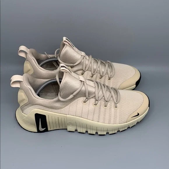 Nike Free Metcon 6 Desert KhakiTraining Shoes FJ7127-200 Men's Sz 11 New