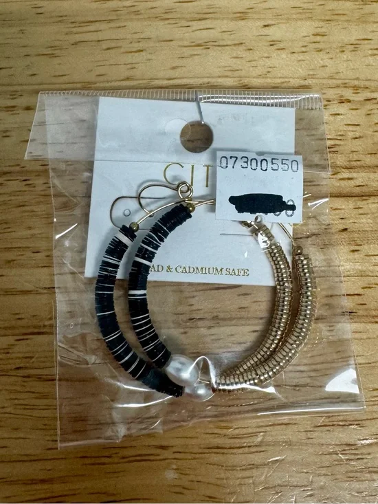 Gold and Black Hoop Earrings with Pearl Accent - Women Jewelry