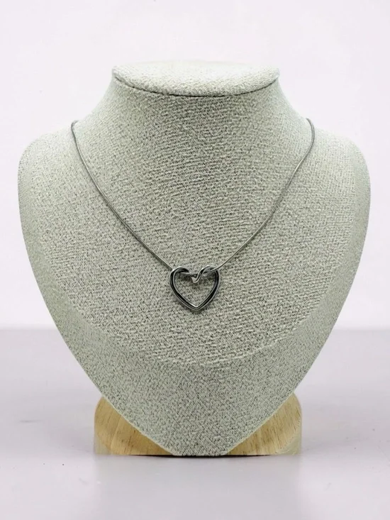 The Classic Heart Pendant in Silver - Stainless Steel