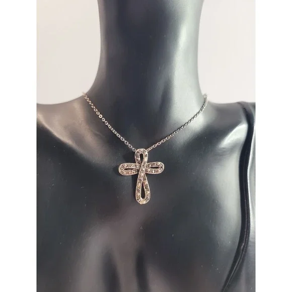Silver Tone Cross Pendant Necklace Rhinestone Openwork Religious Faith Jewelry