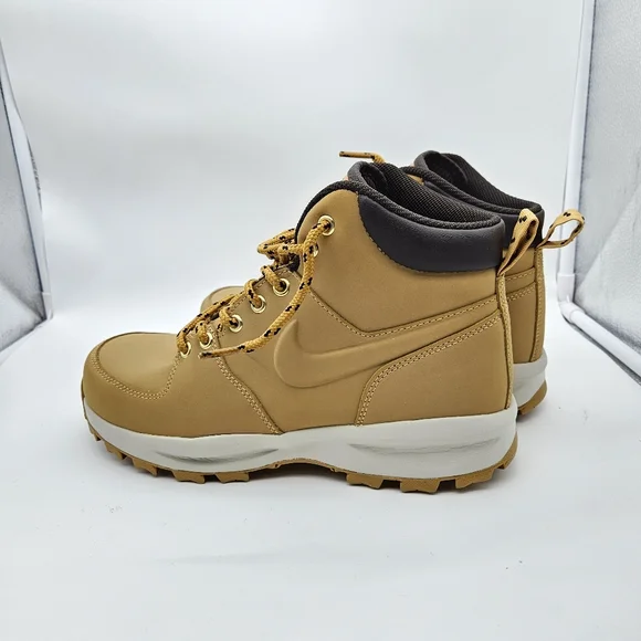 Nike New W/O Box Manoa Leather Men's Boots Size 8 Womens Size 9½