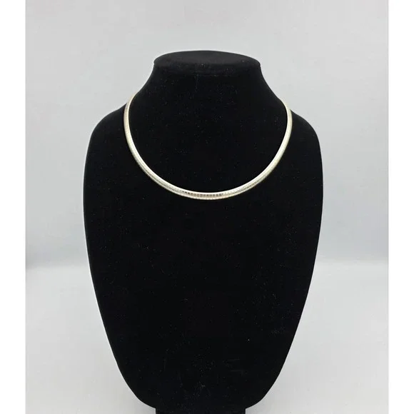 Vtg Snake Chain Silver Tone Necklace Collar Choker Lobster Clasp Minimalist 18