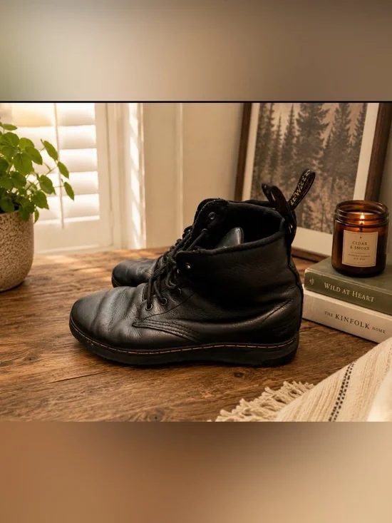 Dr Martens size 12 black leather boots NN29 7SW