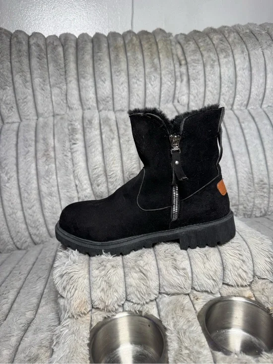 Men's Black Suede Zip-Up Fur-Lined Ankle Boots
