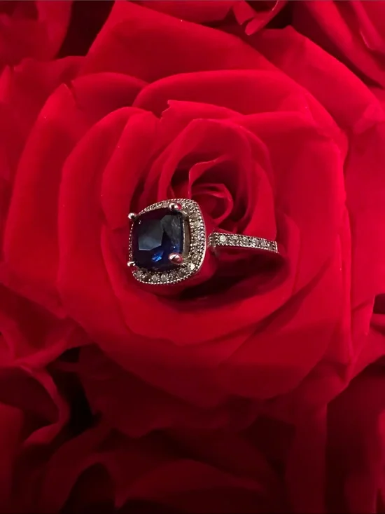 925 silver Created stone halo ring