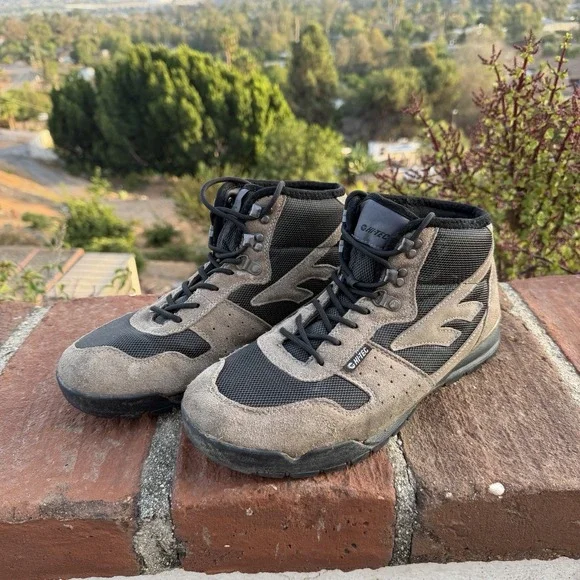 Hi-Tec Crestone Mens 11 Brown Suede Mid Top Hiking Boots Trail Outdoor Shoes