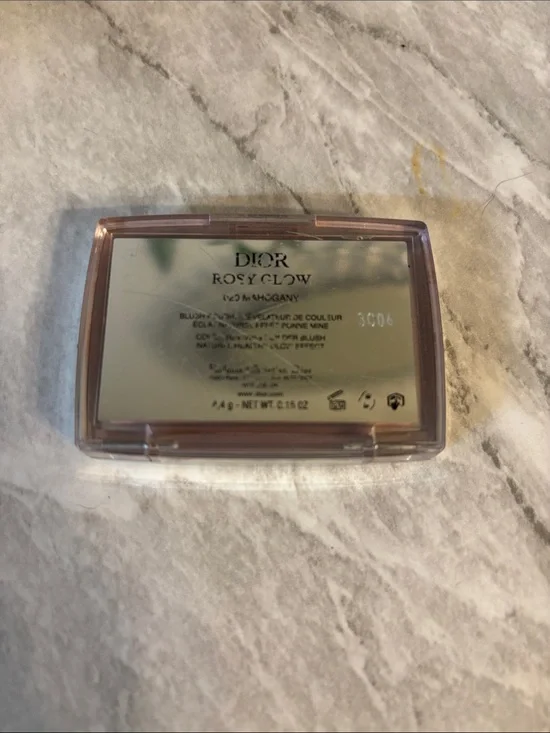 Dior rosy glow blush 020 mahogany