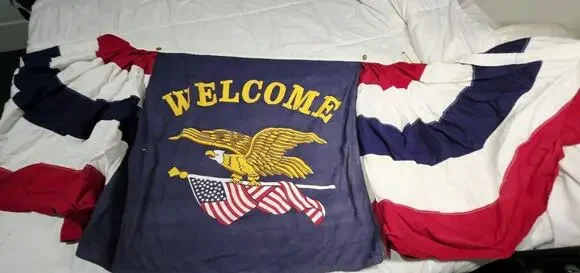 Everwear Pleated Fan Patriotic American Eagle Flag/Banner Decoration USA 100'