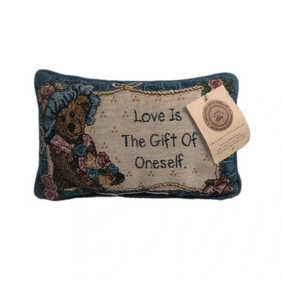 Boyd's Bears & Friends Pillow 
