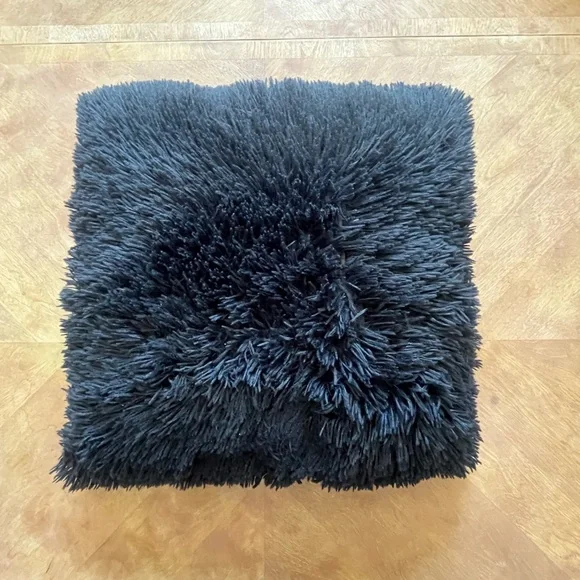 Target Black Plush Pillow – 20”x20” – Cozy Modern Home Decor
