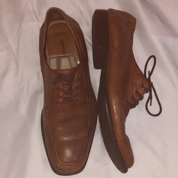 Johnston & Murphy Cognac Brown sheepskin Lace-Up 9M