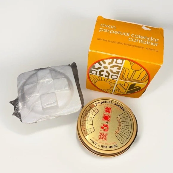 VINTAGE AVON PERPETUAL CALENDAR 1980-2030‎ CONTAINER With SOAP CAKE