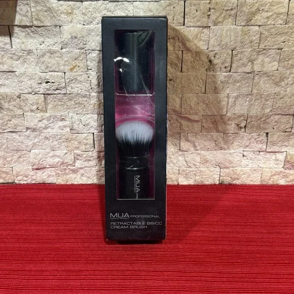 MUA Professional‎ Retractable BB/CC Cream Brush NIB