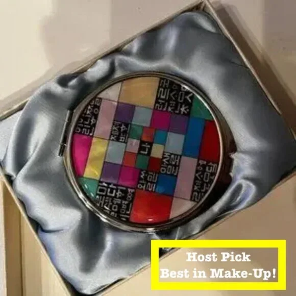Compact Mirror - Bright Colors - New‎ in Box (Make-Up / Tools/hx)
